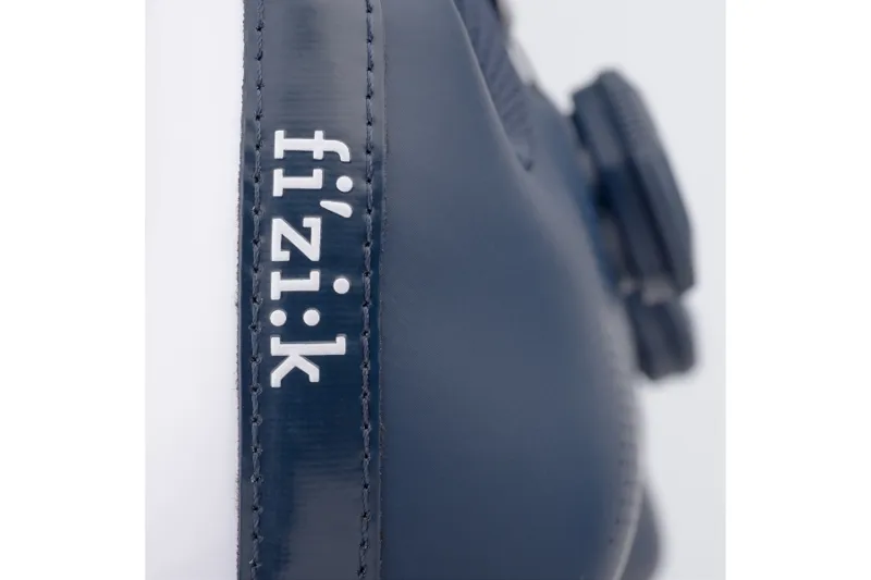 Fizik R3 Aria Road Shoes in Black/Yellow-5