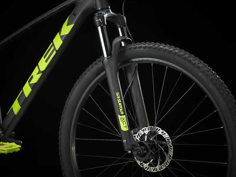 Trek Marlin 6 Mountain Bike in Black-6