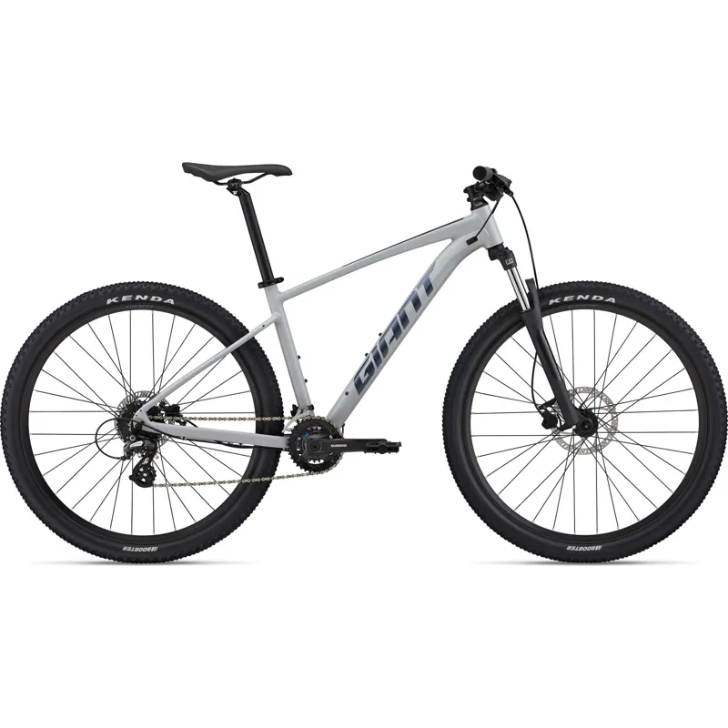 2022 Giant Talon 3 27.5 Mountain Bike in Good Grey