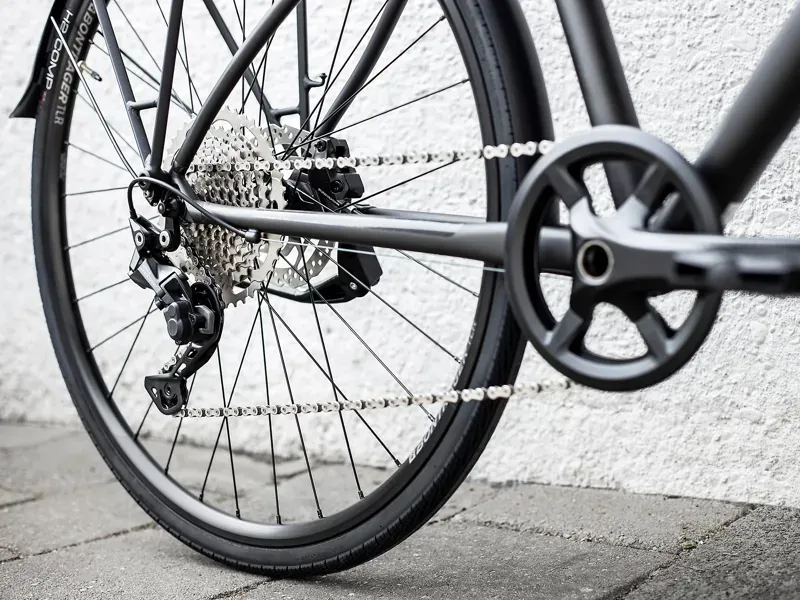 Trek FX 3 Disc Equipped Hybrid Bike in Dnister Black-8