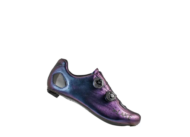 Lake CX332 CFC Carbon Wide Fit Road Shoe in Blue 