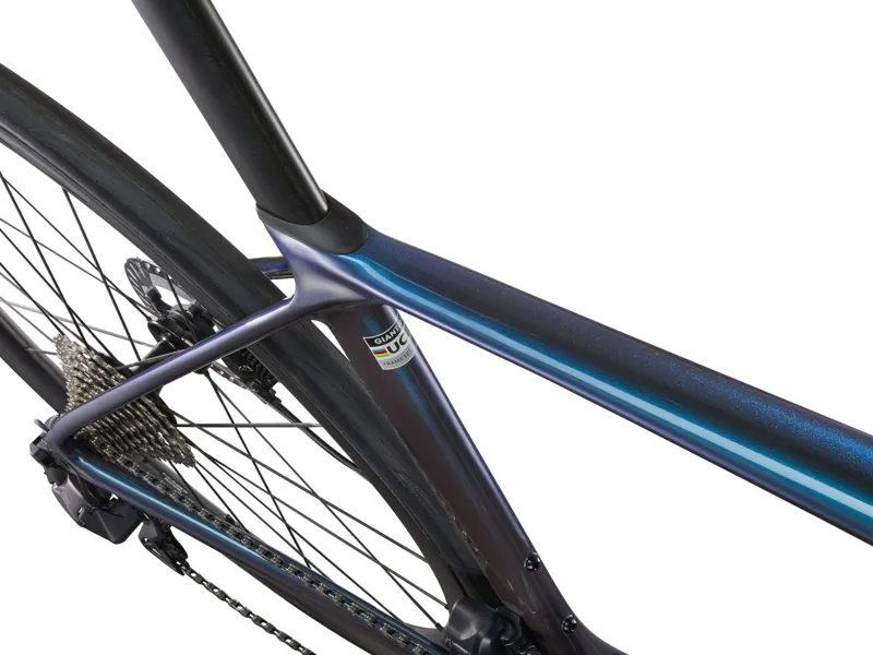 Giant TCR Advanced Pro 0-Di2 Road Bike In Gloss Ocean Twilight/Lightning-6