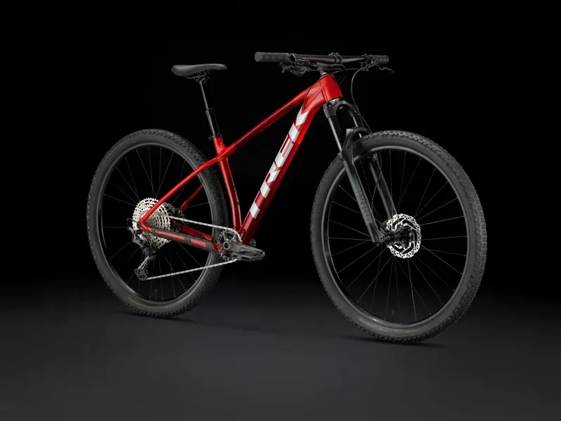 Trek Procaliber 6 Moutain Bike In Viper Red/Crimson-1