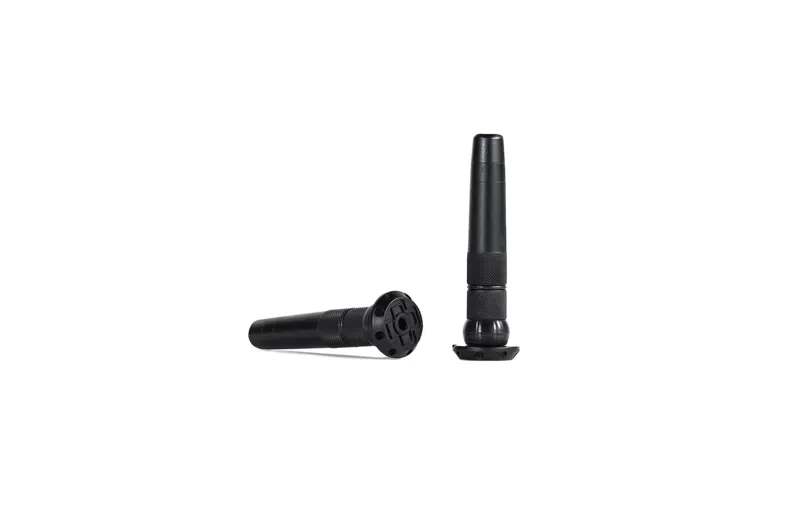 Stealth Tubeless Puncture Plug