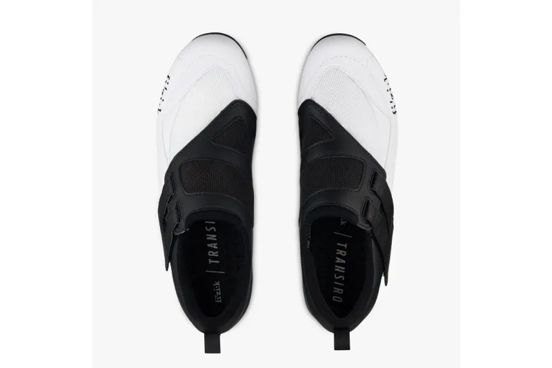 Fizik R4 Transiro Tri Shoes in Black/White-3