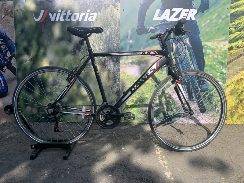 Trade-In Dawes Discovery 101 Hybrid Bike Large in Black/Red