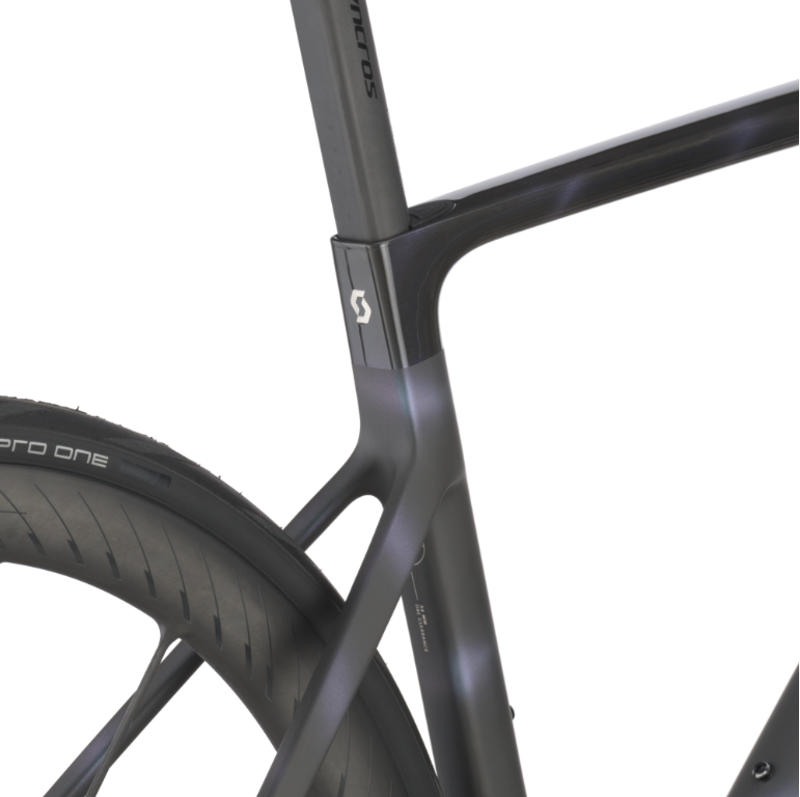 2025 Scott Addict RC Ultimate Road Bike in Sunbeam Black-4