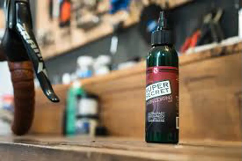 SUPER SECRET CHAIN LUBE 2oz