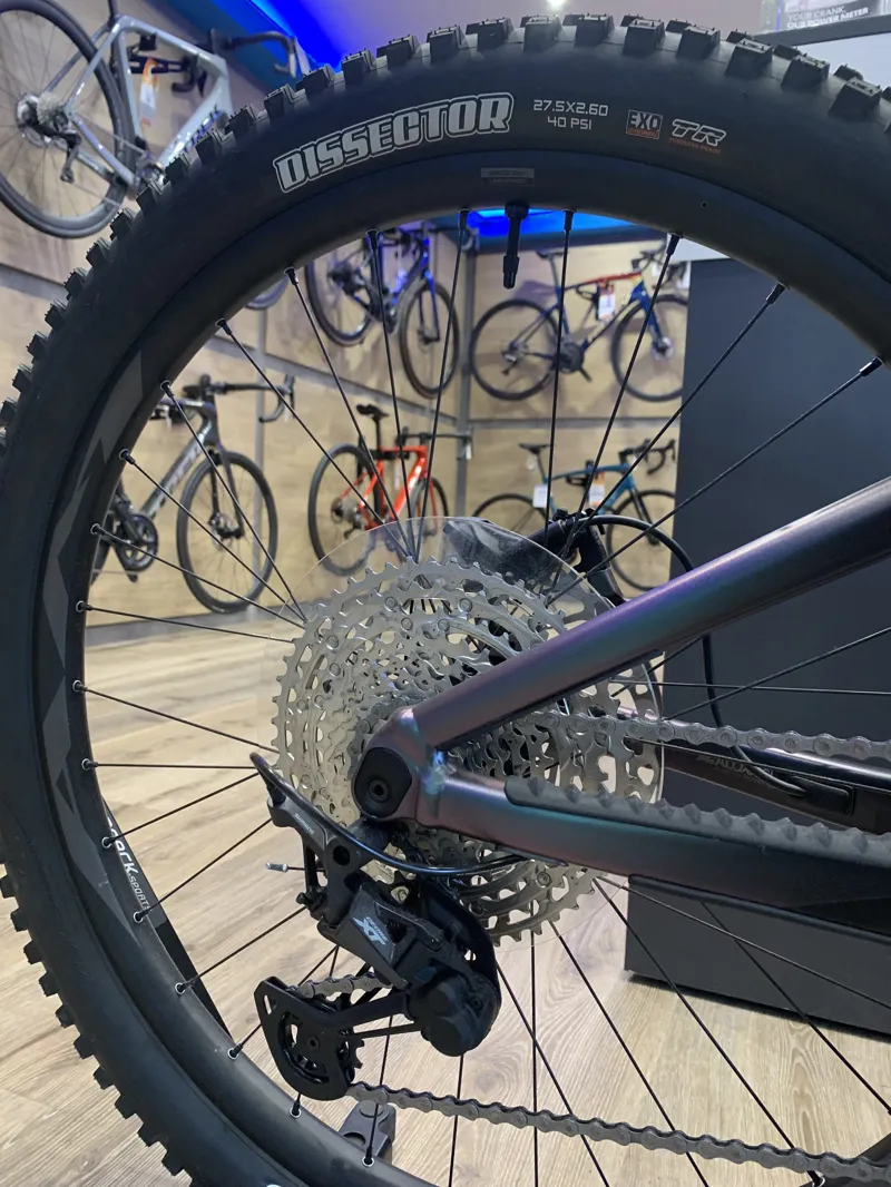 Liv Intrigue X E+ 2 Pro 2 Electric Mountain Bike in Dark Iridescent-9