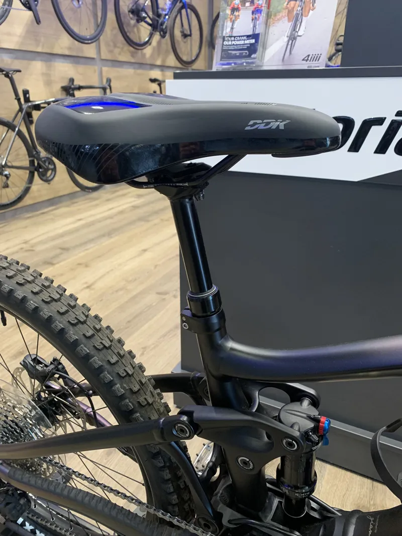 Liv Intrigue X E+ 2 Pro 2 Electric Mountain Bike in Dark Iridescent-4