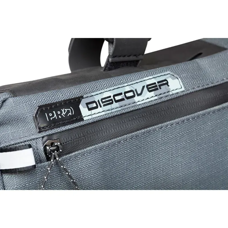 Pro Discover 2.7L Compact Frame Bag In Grey-3