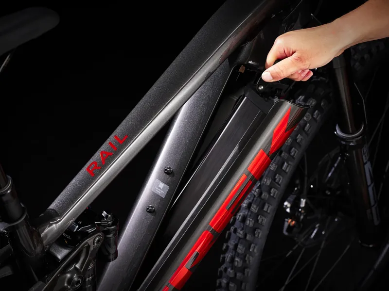 Trek Rail 9 Gen 3 GX AXS 625Wh E-Mountain Bike in Black-4