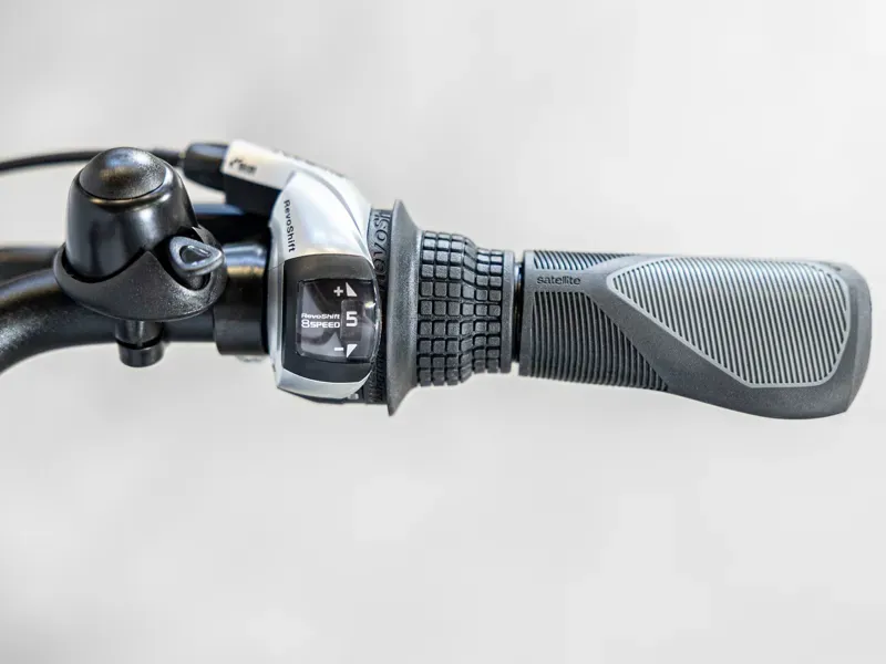 Trek Verve+ 1 Lowstep 500wh Electric Hybrid Bike in Galactic Grey-4